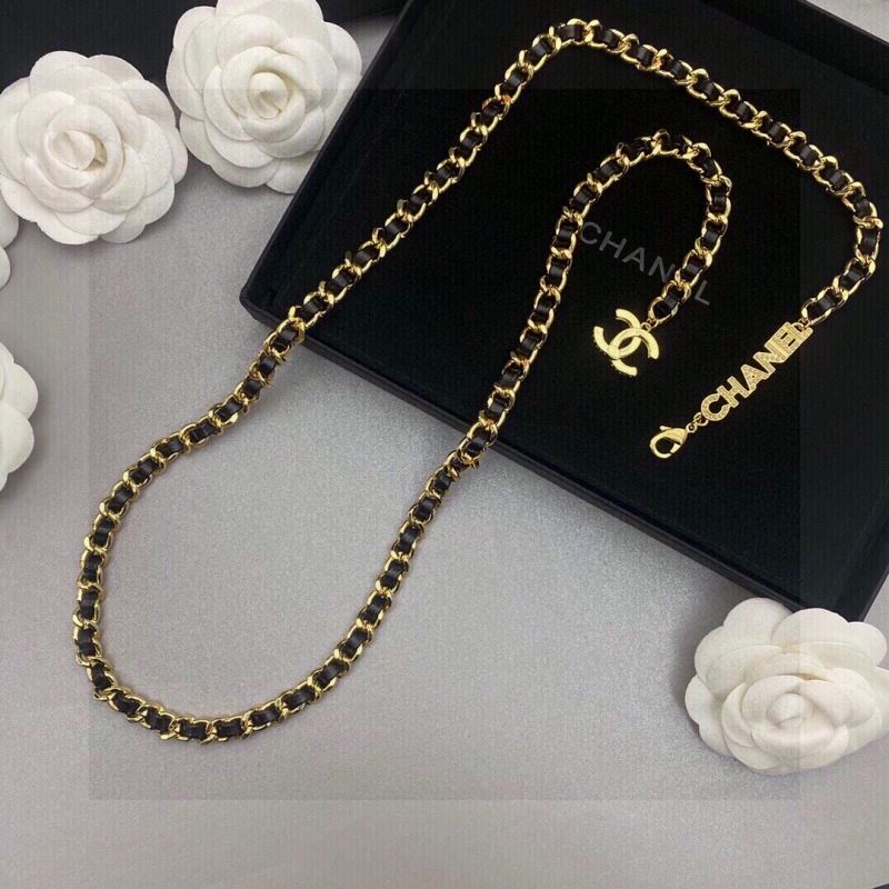 Ch**el waist chain